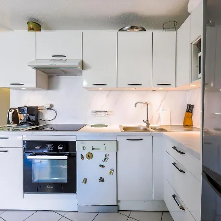 Les Goelands-1 By Interhome شقة آجد